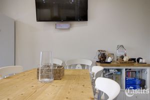 Photo 7- click for photo gallery